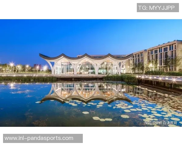 2026届第三高中生签约杜克大学展现身高优势与外线技术潜力